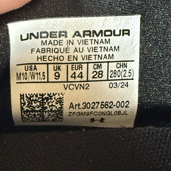 Under Armour Fat Tire Venture Shoes Men's 10 #3027562-002‎ Black White New - Picture 8 of 8